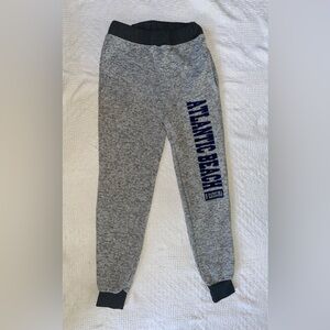 Atlantic Beach North Carolina Women’s Size Medium Sweatpants Grey Preowned